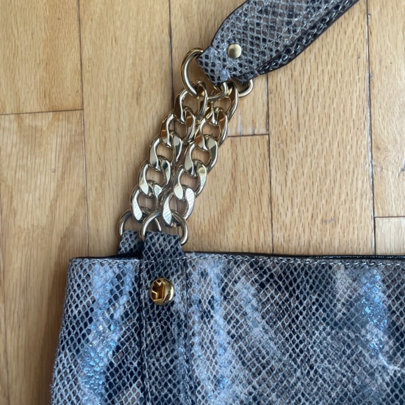 Beautiful Michael Kors Chain Snakeskin Python Embossed Shoulder Bag - Picture 3 of 7